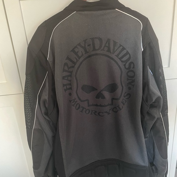 Harley Davidson costaud - Picture 3 of 3